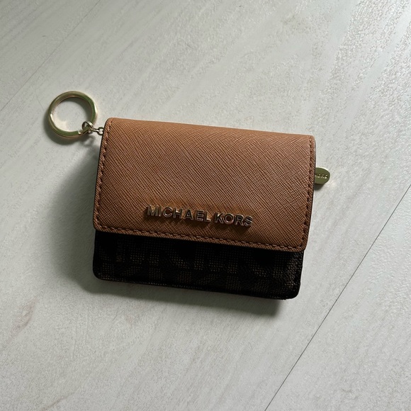 Michael Kors Tan and Black Bi-Fold Wallet - Picture 1 of 3